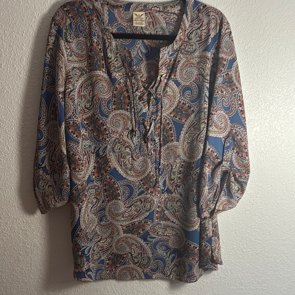 ❗️SOLD❗️Blue and Tan Ruffled 3/4 Sleeve Blouse with Mandarin Collar - Picture 1 of 5